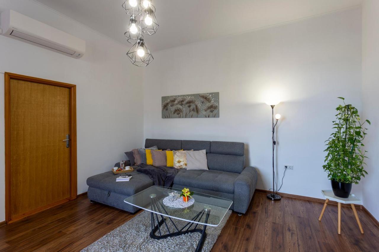 Apartman Lema プーラ エクステリア 写真